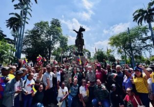 Βενεζουέλα: Πολεμικό κλίμα με εκστρατεία στρατολόγησης των πολιτών για στρατιωτική αντιπαράθεση με τις ΗΠΑ