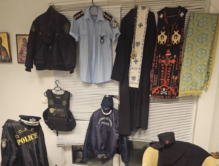 Χανιά: Συνελήφθη 53χρονος που παρίστανε τον αστυνομικό και τον ιερέα – Φορούσε ράσα και ολόκληρη αστυνομική στολή