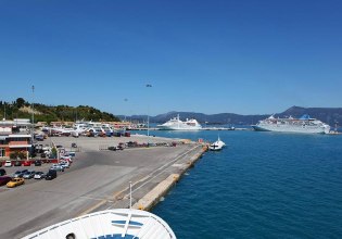 Κέρκυρα: Κλαρκ έπεσε στο λιμάνι και χτύπησε σε κρουαζιερόπλοιο