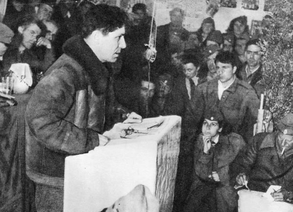 Νίκος Ζαχαριάδης: Ο «ξεσκεπασμένος εχθρός» του ΚΚΕ