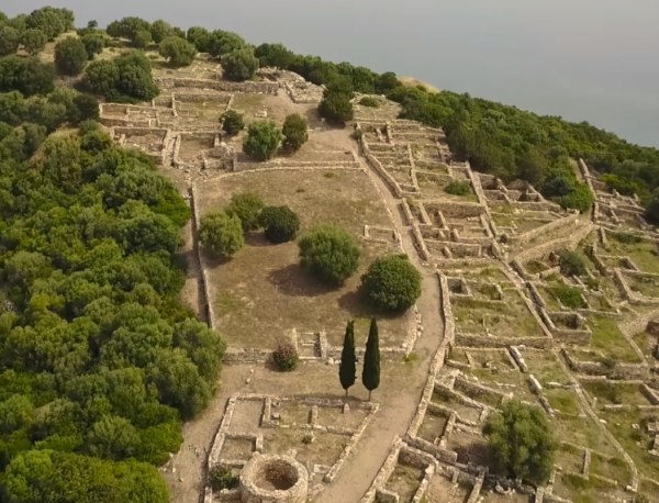 Αρχαιολογικός χώρος του Ραμνούντος: Εργασίες για προσβασιμότητα και πυροπροστασία