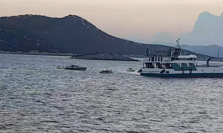 Νέα Στύρα: Το υπ. Ναυτιλίας στέλνει στον εισαγγελέα την πλοιοκτήτρια εταιρεία του φέρι μποτ που έπεσε σε ξέρα
