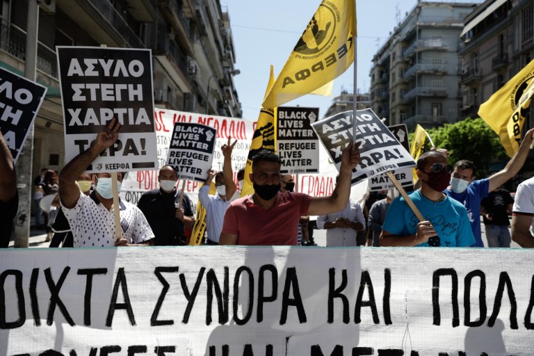 Νομοσχέδιο Πλεύρη: «Μέτρα βαρβαρότητας για τους μετανάστες – Να αποσυρθεί» – Διαδήλωση την Τρίτη στο Σύνταγμα