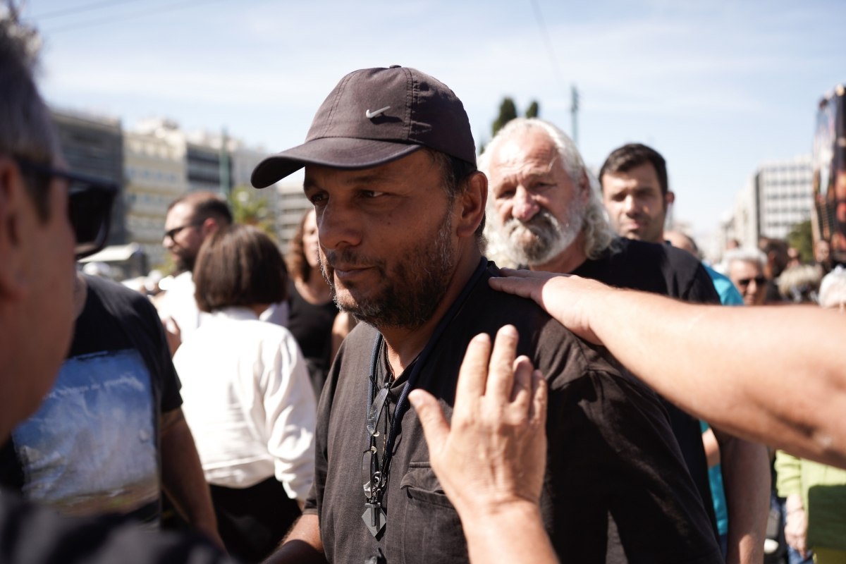 Τέμπη: Ανυποχώρητος ο Πάνος Ρούτσι, καταγγελίες – σοκ από τον δικηγόρο του Ασλανίδη για τα οστά των θυμάτων