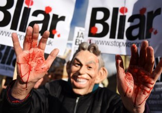 Από τον πόλεμο στο Ιράκ, συνηγεμόνας με τον Τραμπ στη Γάζα – Ο Τόνι Μπλερ σε νέες περιπέτειες στη Μέση Ανατολή