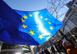 Οι ψηφοφόροι πιστεύουν στην κυρίαρχη ΕΕ περισσότερο από τις ελίτ – Ζητούν κοινή άμυνα