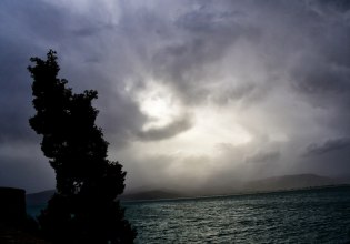 Καιρός: «Να προετοιμαστούμε για επικίνδυνες καταστάσεις» – Καμπανάκι Μαρουσάκη για επικείμενη κακοκαιρία