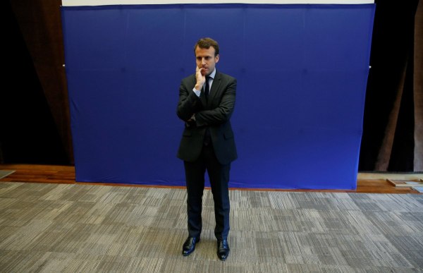 Γαλλία: Διακόπτει την αντιτρομοκρατική συνεργασία με το Μαλί – Απελαύνει δύο διπλωμάτες του