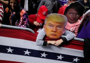 «Και οι δύο καλοί φίλοι του Έπσταϊν»: Σάλος στα social media με ανάρτηση του Τραμπ για τον Γούντι Άλεν