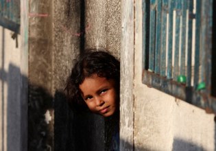 Η χαμένη γενιά: Καθώς τα παιδιά του Ισραήλ επιστρέφουν στα θρανία, τα σχολεία της Γάζας δεν είναι παρά ερείπια