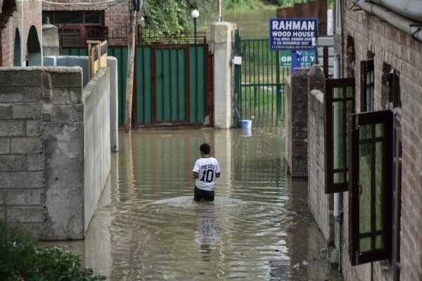 Οικο-άγχος: Η νέα πραγματικότητα για τους νέους – Στην πρώτη γραμμή της κλιματικής κρίσης