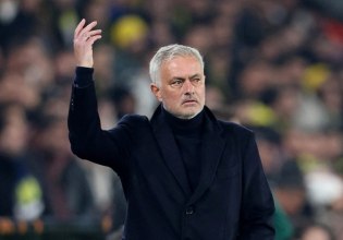 «Ο Μουρίνιο είναι έτοιμος να αναλάβει την Μπενφίκα του Βαγγέλη Παυλίδη»