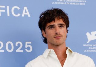 «Μη μου λες τι να κάνω» – Ο Τζέικομπ Ελόρντι λογομαχεί με υπεύθυνο του Φεστιβάλ Κινηματογράφου της Βενετίας