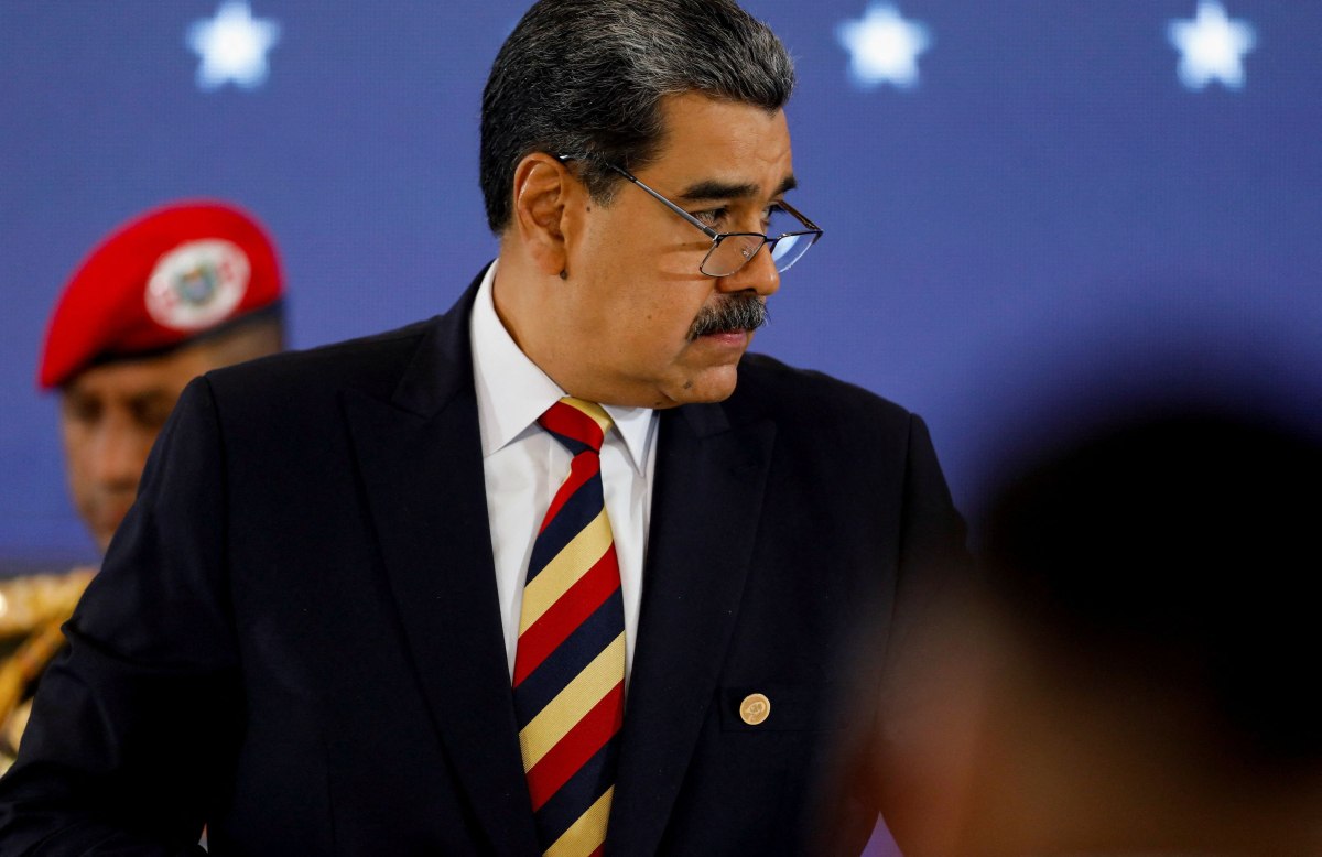 Μαδούρο: «Με την ενίσχυση του πολεμικού τους στόλου, οι ΗΠΑ επιδιώκουν αλλαγή καθεστώτος στη Βενεζουέλα»