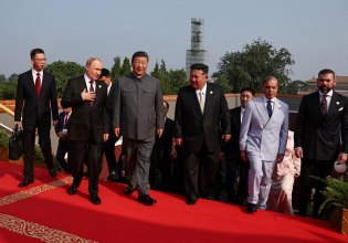 Ανοιχτό μικρόφωνο έπιασε Πούτιν και Σι να μιλάνε για μεταμοσχεύσεις και αθανασία – Δείτε το βίντεο