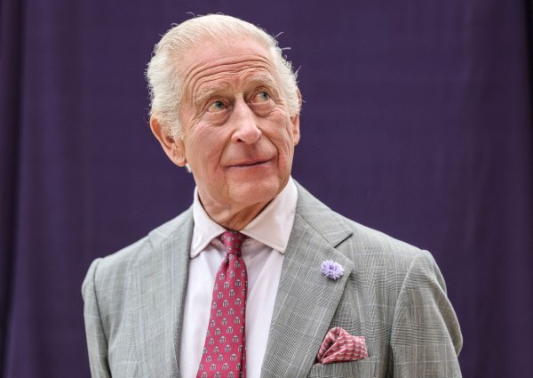 «Μετά τα 70 το σύστημα έχει θέμα»: Ο βασιλιάς Κάρολος σπάει τη σιωπή του – Ο καρκίνος και τα γηρατειά