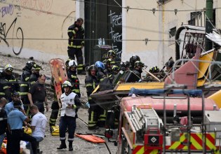 «Η Λισαβόνα πενθεί» – 15 νεκροί και 23 τραυματίες από τον εκτροχιασμό του τελεφερίκ