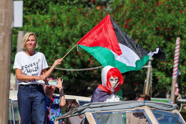 Εν μέσω γενοκτονίας, επαγγελματίες της βιομηχανίας του θεάματος απορρίπτουν την έκκληση για μποϊκοτάζ στο Ισραήλ