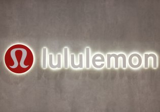 Πού θα φτάσει ο κατήφορος της Lululemon