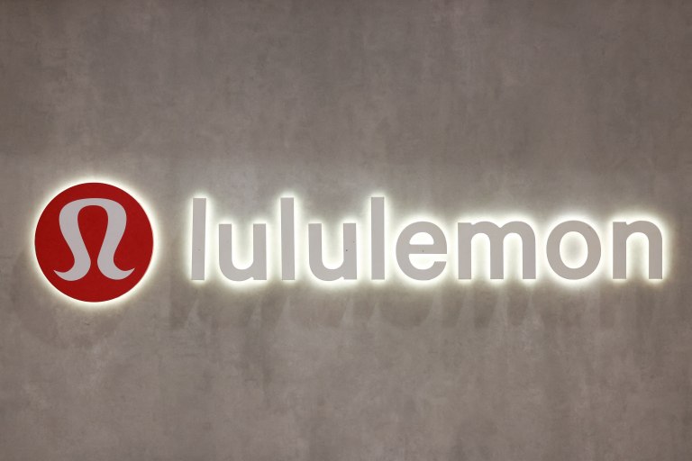 Πού θα φτάσει ο κατήφορος της Lululemon