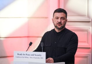 Ζελένσκι: Καλεί τον Τραμπ να πάρει «σαφή θέση» για τον τερματισμό του πολέμου στην Ουκρανία