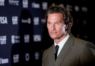 «Δε θέλω να σταματήσω να πιστεύω στην ανθρωπότητα» – Ο Μάθιου ΜακΚόναχι για το περιστατικό που τον καθόρισε