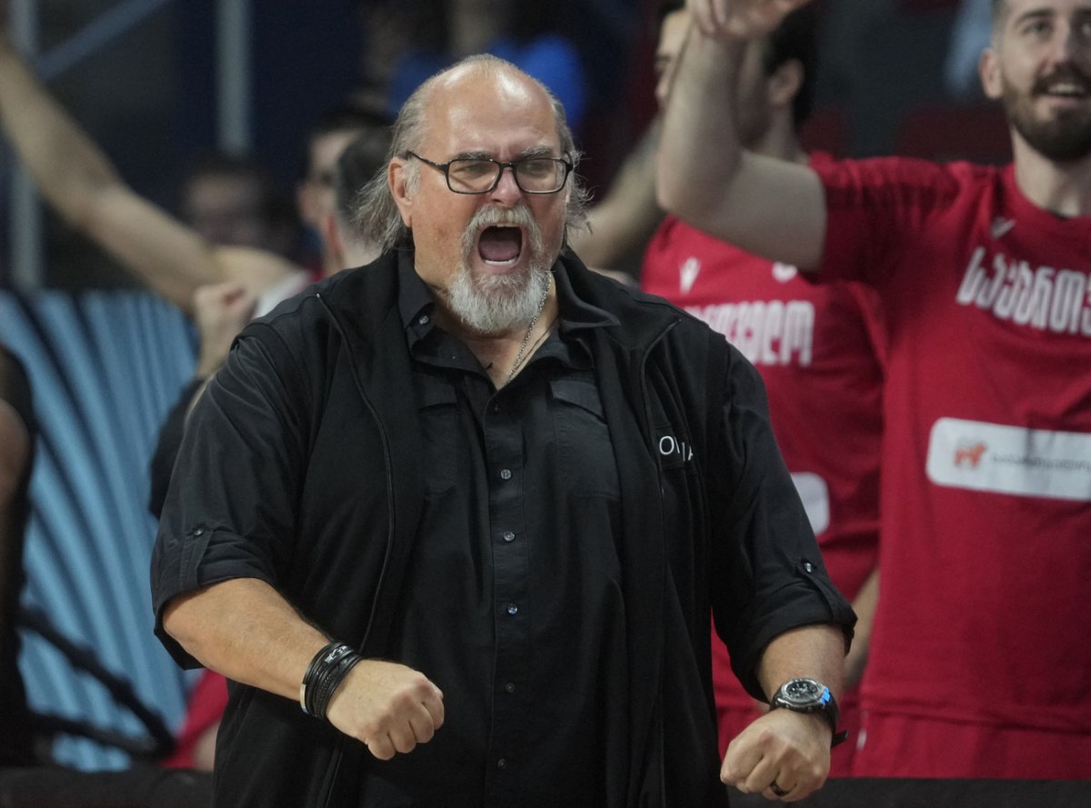 Ο Σενγκέλια αποθέωσε τον Αλεξάνταρ Τζίκιτς