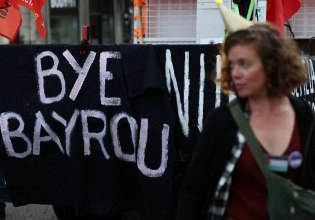 Γαλλία: Οι πρώτες αντιδράσεις μετά την πτώση Μπαϊρού – Η στάση των Σοσιαλιστών και οι «πρόθυμοι να αναλάβουν»