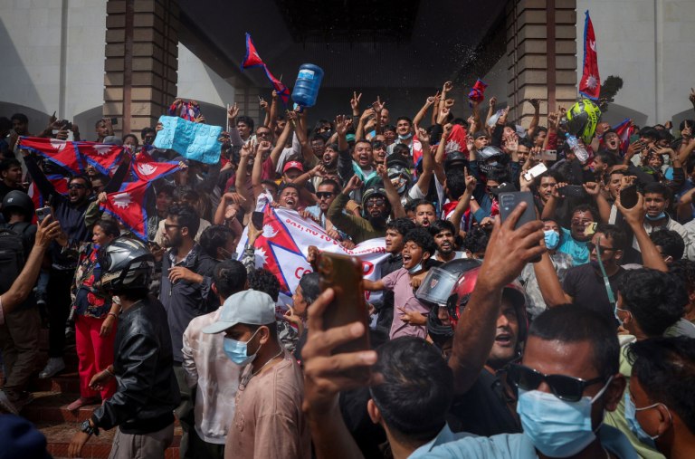 Νεπάλ: Τουλάχιστον 51 άνθρωποι έχουν σκοτωθεί κατά τη διάρκεια της εξέγερσης ενάντια στη διαφθορά