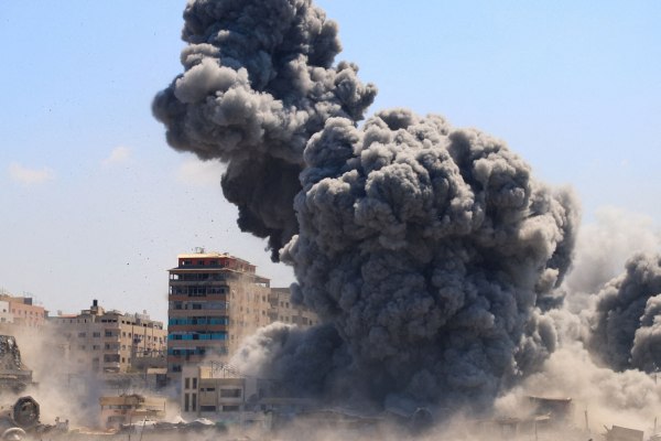 Ισραήλ: Επιτέθηκε σε έξι χώρες μέσα σε 72 ώρες – Ποιο διεθνές δίκαιο τώρα; [Χάρτες]