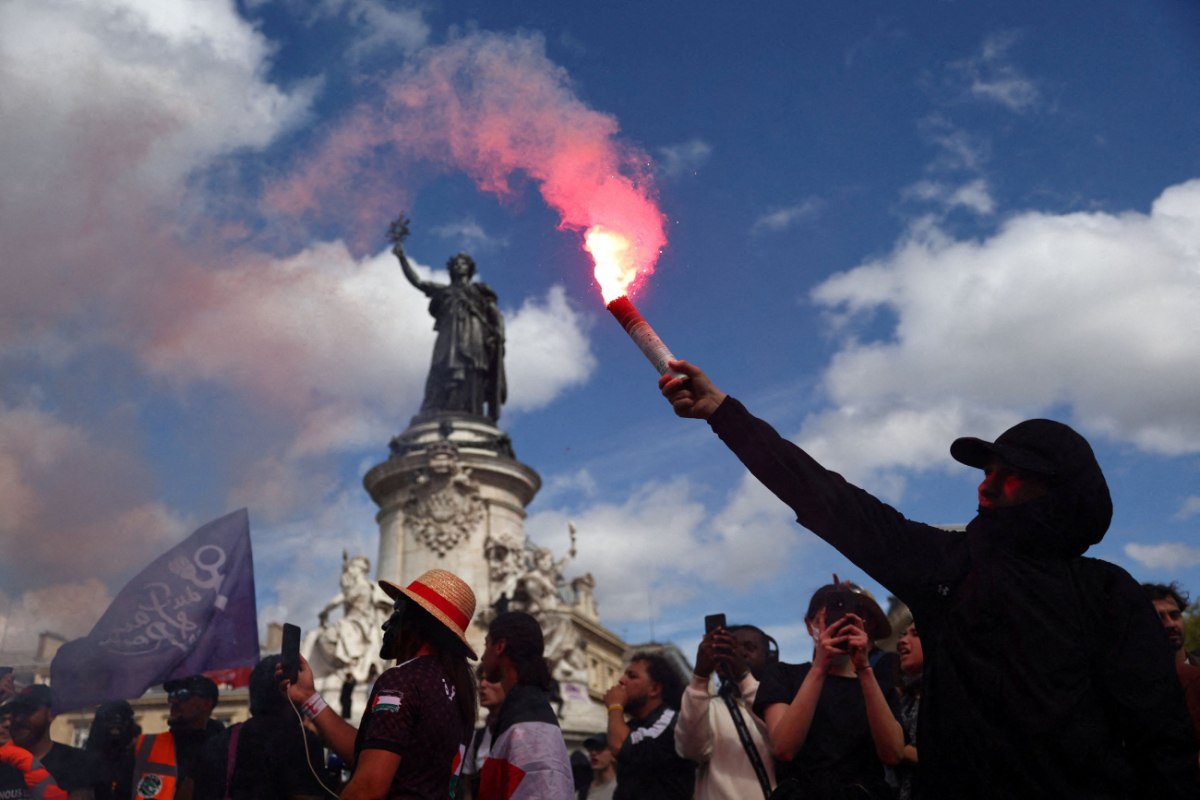 Σε αναβρασμό η Γαλλία: Μουσεία της χώρας έκλεισαν λόγω απεργιών – «Τέλος στις νεοφιλελεύθερες πολιτικές»