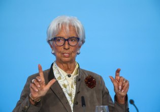 Η Λαγκάρντ είναι αισιόδοξη για την Ευρωζώνη – Αλλά δεν ξεχνάει τα greek statistics