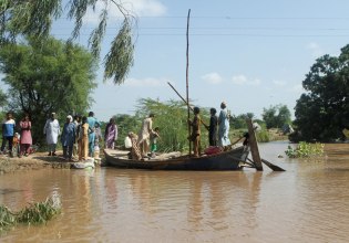 Πάνω από 2 εκατομμύρια άνθρωποι εκκένωσαν περιοχές στο Πακιστάν λόγω πλημμυρών