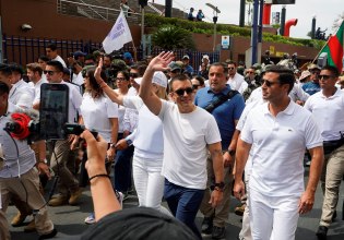 Ισημερινός: Αναστέλλεται το δημοψήφισμα Νομπόα για τη συγκρότηση συντακτικής συνέλευσης