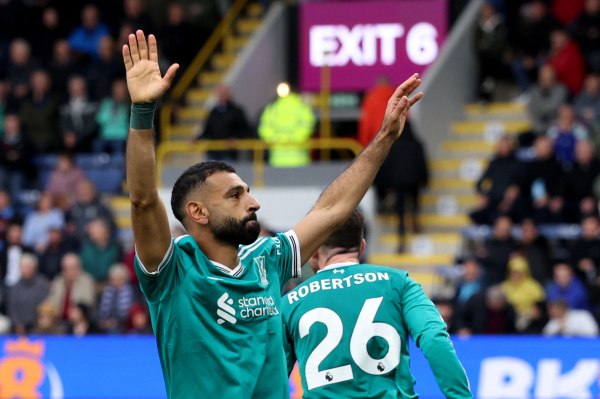 Μπέρνλι – Λίβερπουλ 0-1: Ο Σαλάχ λύτρωσε τους πρωταθλητές στο 95′