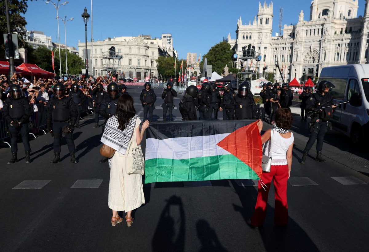 Ισπανία: Ακυρώθηκε ο τελικός γύρος ποδηλατικού αγώνα λόγω διαδηλώσεων για την Παλαιστίνη