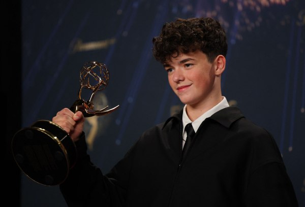 «Να πάρω το βραβείο στο σχολείο; Θα μου το κλέψουν»: Ο Όουεν Κούπερ είναι ο πιο low profile νέος σταρ του Χόλιγουντ