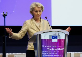 ΕΕ: Η Ούρσουλα φον ντερ Λάιεν συμφώνησε με τον Τραμπ για κυρώσεις στη Ρωσία και απεμπλοκή από το φυσικό αέριο