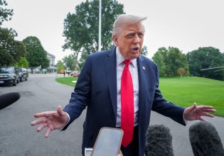 Ο Τραμπ μηνύει τους New York Times και εκδοτικό οίκο για 15 δισ. δολάρια