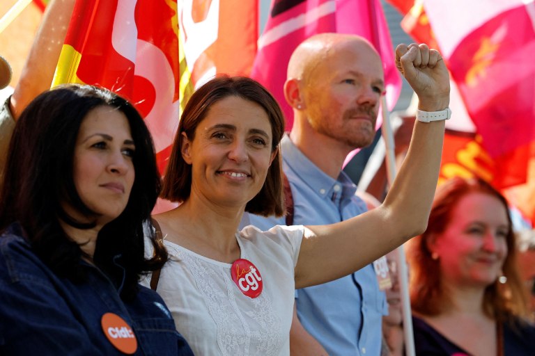 Γαλλία: Πάνω από ένα εκατομμύριο στους δρόμους – Ξεπέρασαν σε όγκο τις συγκεντρώσεις του 2023