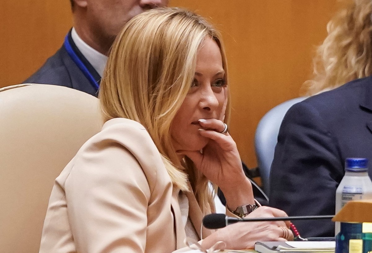 Ξεσπά η ιταλική αντιπολίτευση: «Φτάνει με την προπαγάνδα, η Μελόνι αναγνωρίζει ή όχι την Παλαιστίνη;»