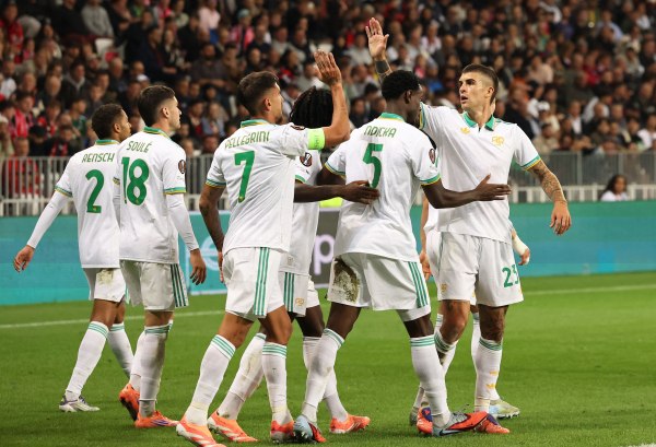 Πρώτη ασίστ του Τσιμίκα με την φανέλα της Ρόμα (vid)