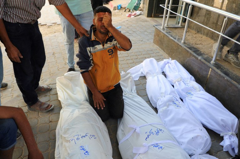 Γάζα: Νέο κύμα φονικών επιθέσεων του Ισραήλ – Τουλάχιστον 38 νεκροί από το πρωί του Σαββάτου