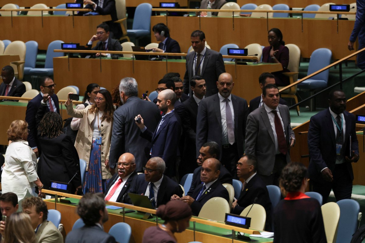 Μαζικές αποχωρήσεις από την αίθουσα της Γενικής Συνέλευσης του ΟΗΕ πριν την ομιλία Νετανιάχου