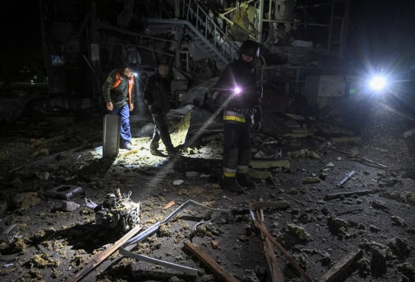 Ρωσία: Ισχυρίζεται ότι κατέλαβε τρία χωριά στην Ουκρανία – Ανταλλάσσουν επιθέσεις με drones Μόσχα και Κίεβο