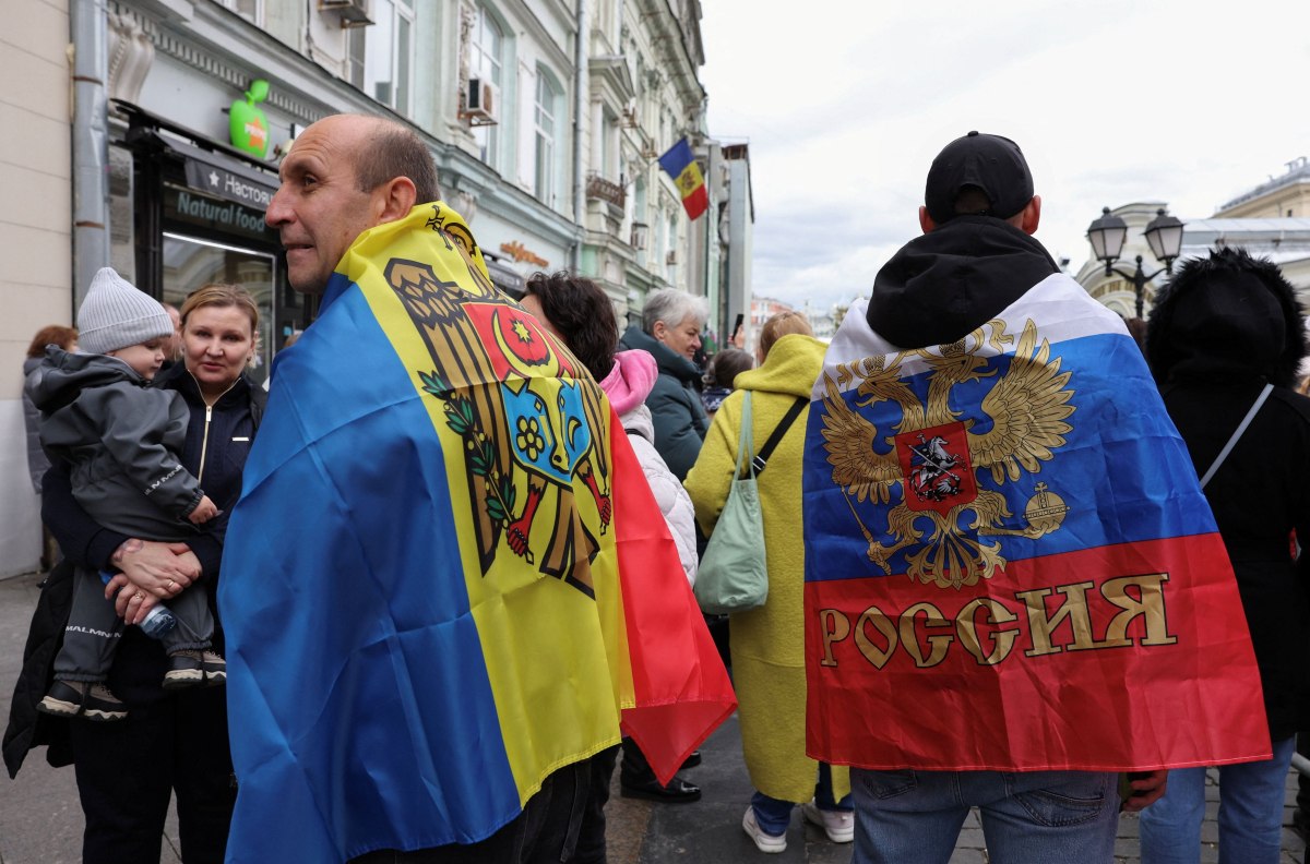 Μολδαβία: Δύο «ψηφοδέλτια» στις κάλπες – Η επιλογή των πολιτών είναι μεταξύ ΕΕ και Ρωσίας