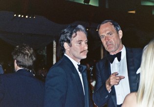 Ο Τζον Κλιζ των Monty Python κατακρίνει το BBC για τη «δειλία» του να προσβάλει τους «ακραία woke»