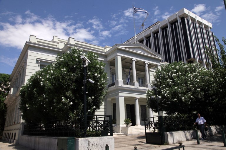 ΥΠΕΞ: Όσο υπάρχει απειλή πολέμου η Τουρκία δεν θα μπει στο SAFE – Παρακολουθούμε την πορεία του Πίρι Ρέις