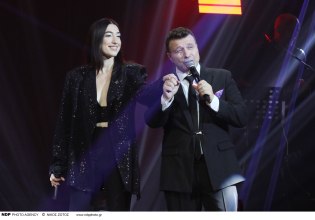 Γιάννης Πλούταρχος: Ρώτησε on stage την κόρη του Κατερίνα, αν παντρεύεται – Η αντίδραση της