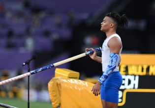 Παγκόσμιο Πρωτάθλημα Στίβου: Ώρα… μεταλλίου για Καραλή, στη «μάχη» και ο Τεντόγλου